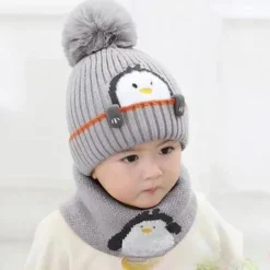 Mini Fashion™ - Sødt pingvin-design - Børnehue & Halsedisse Discount