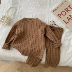 Mini Fashion™ - Stilfuldt og Moderigtigt til Børn - Strikket Sweater og Bukser Online