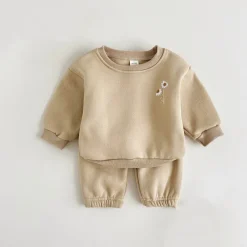 Mini Fashion™ - Varm og behagelig - Træningsdragt med blomsterbroderi Online