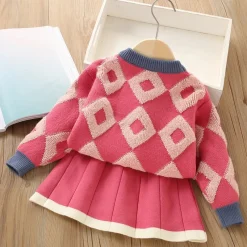 Mini Fashion™ - Vidunderligt Varmt - Vintage Strikket Sweater & Nederdel Sale