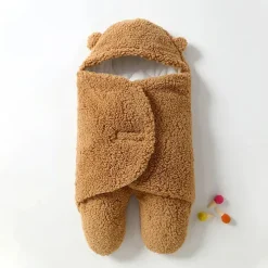 SnuggleBear™ - vikletæppe til baby Online