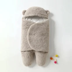 SnuggleBear™ - vikletæppe til baby Online