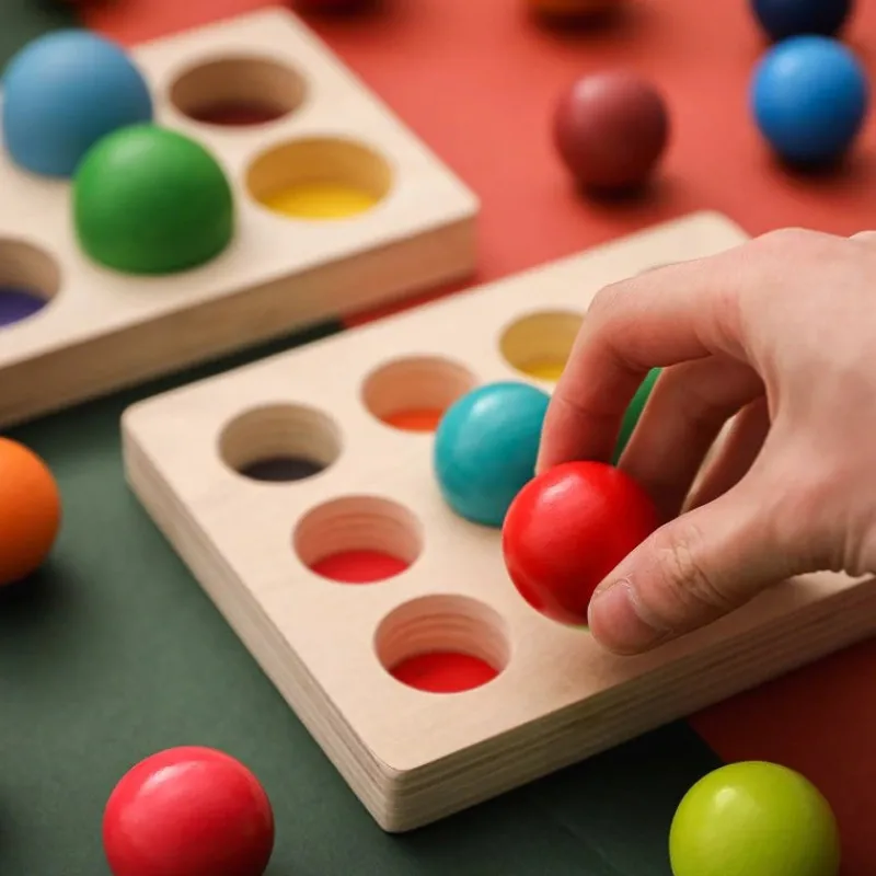 Woods ™ - Rainbow Balls - Sorteringsspil Online